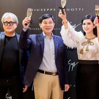 GIUSEPPE ZANOTTI - elle vietnam