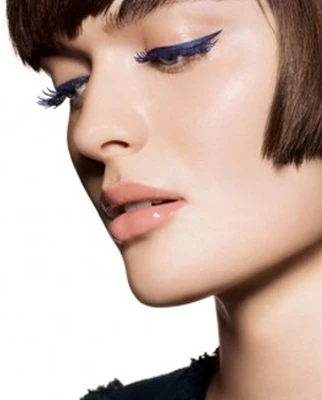 Sự kiện Blue Rhythm de Chanel tại Diamond Plaza.jpg