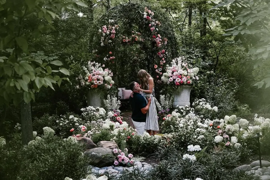 taylor swift và travis kelce đính hôn