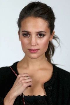 The Danish Girl "Alicia Vikander" mở hãng phim riêng