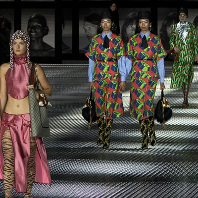 show diễn gucci xuân hè 2023