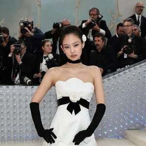 jennie thời trang