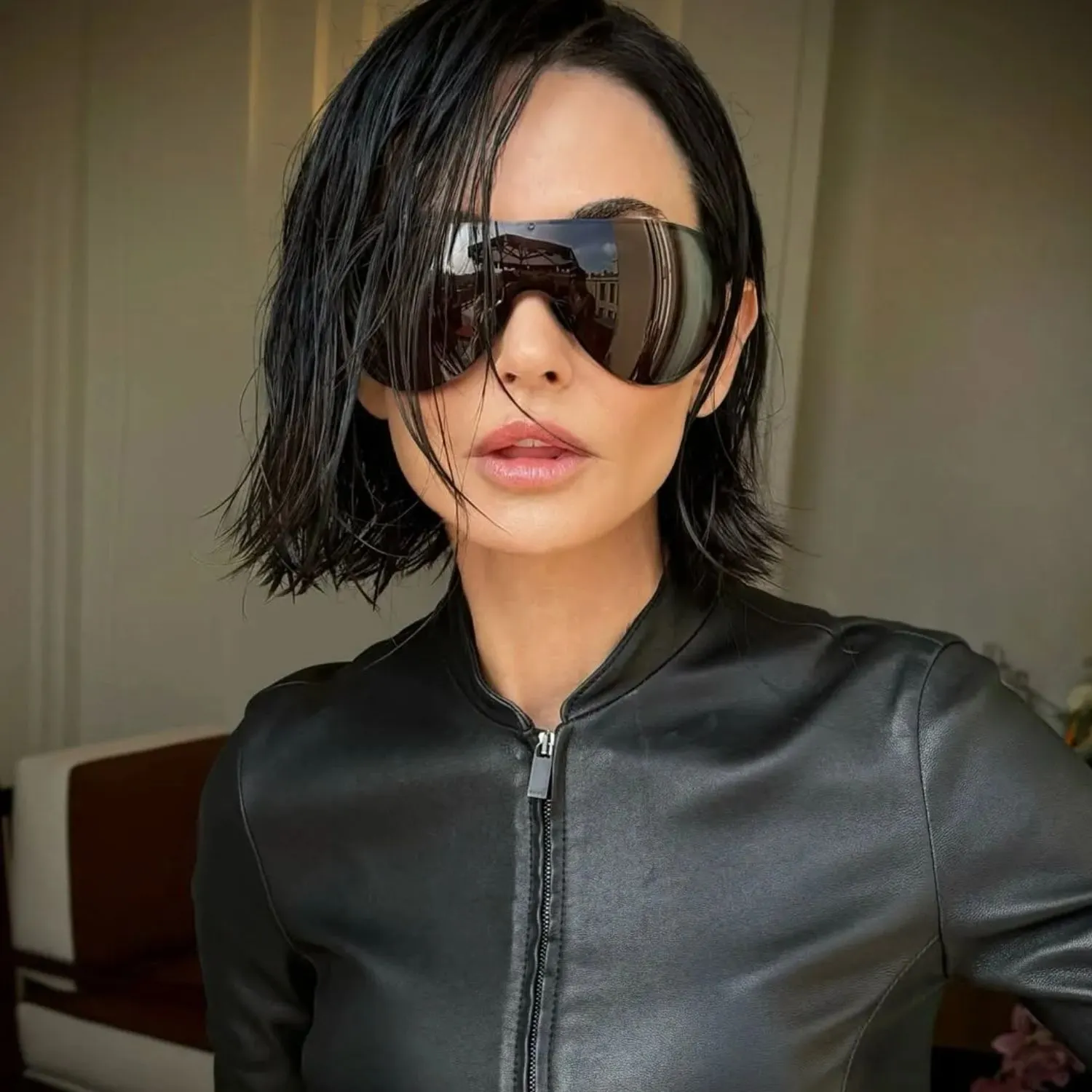 Demi Moore đầy quyến rũ với diện mạo mới.