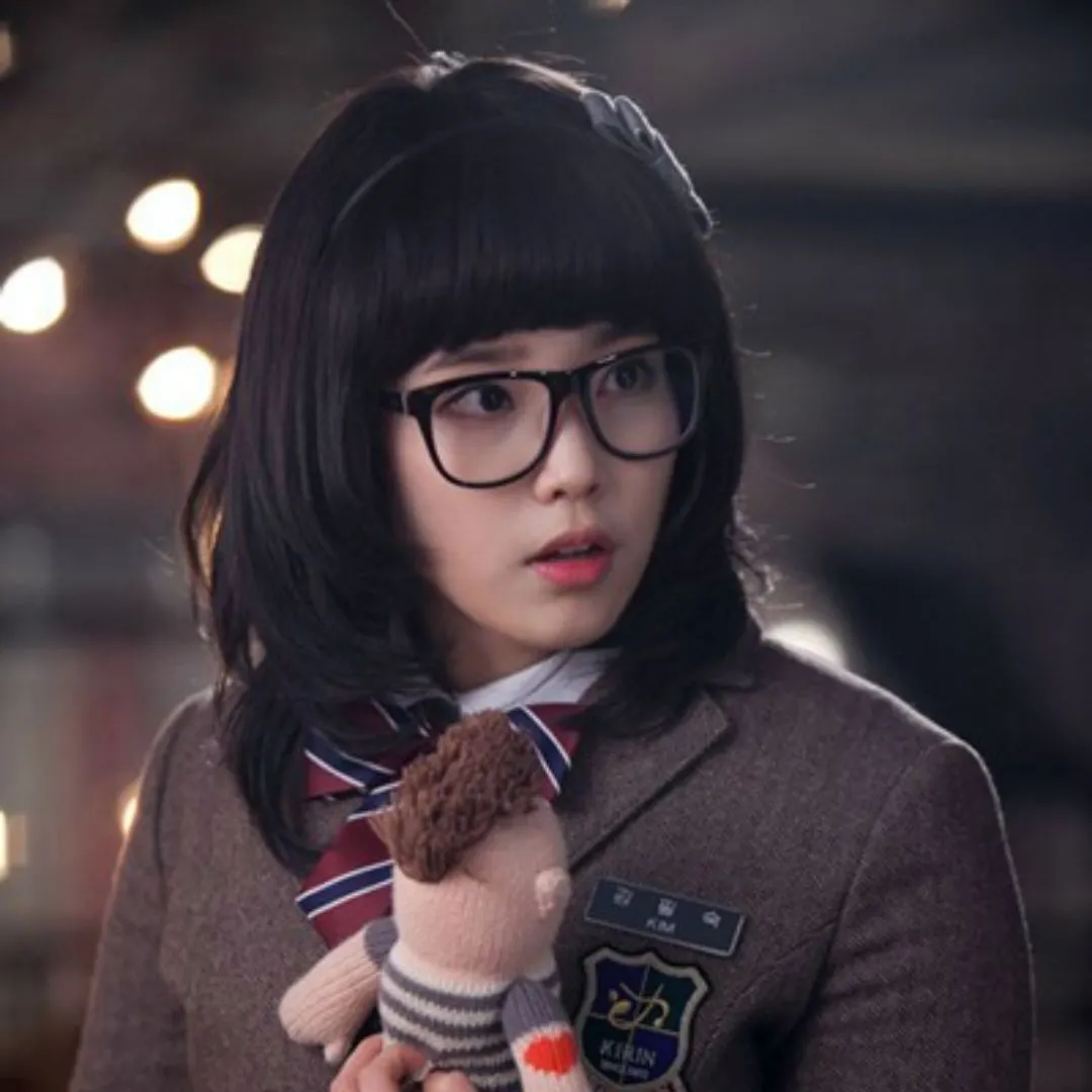 Ngoại hình mũm mĩm của diễn viên phim Perfect Crown IU trong Dream High