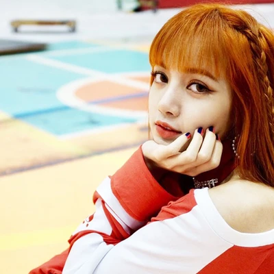lisa black pink màu tóc ấn tượng 1