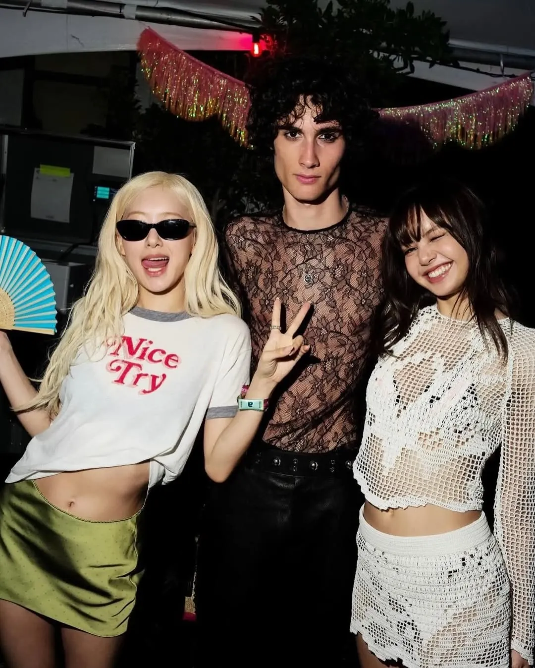 elle-sao-chau-a-du-coachella-2026-rose-blackpink