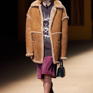 Coach Thu-Đông 2022 look 7