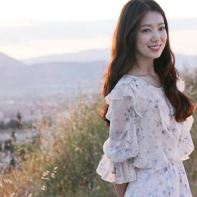 Thời trang trong phim: Ký Ức Alhambra (Memories of the Alhambra)