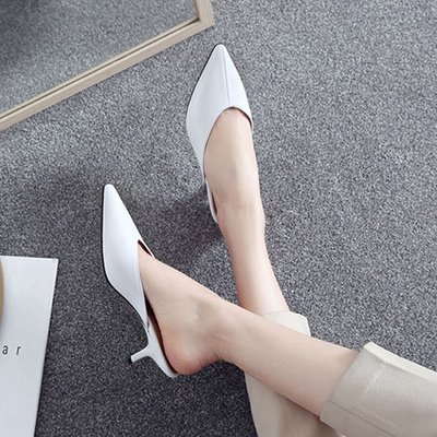 Xu hướng giày mules mùa Hè 2020
