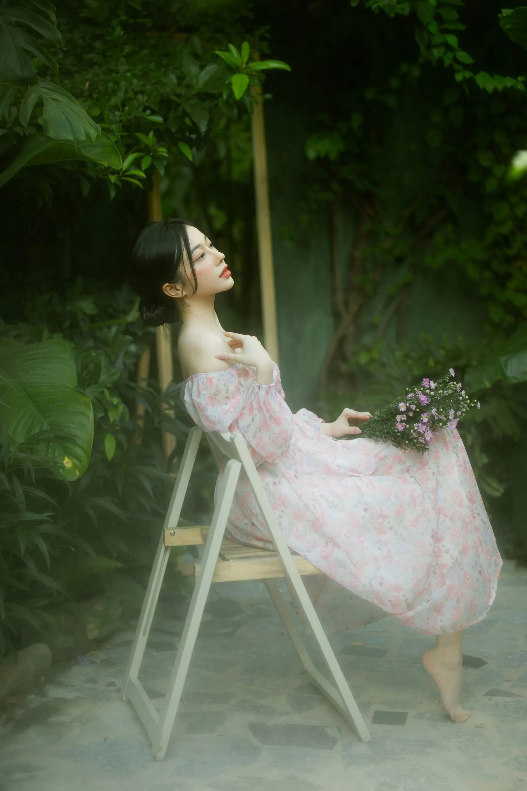 Phụ nữ xinh đẹp, thành công và rạng rỡ ngày 20/10