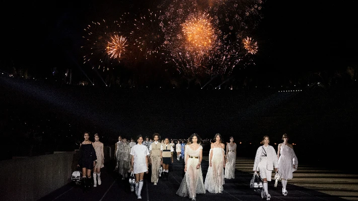 Dior Cruise 2022 finale scene