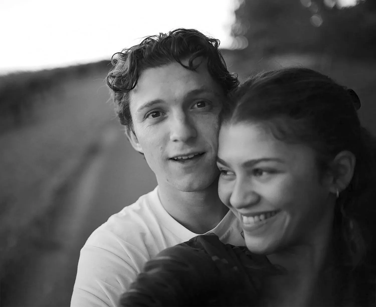 Zendaya và Tom Holland hẹn hò trong thời gian dài.