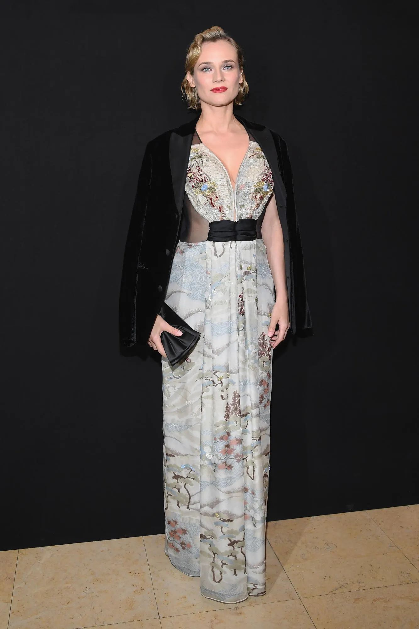 15 ngôi sao mặc đẹp nhất tại Tuần lễ Haute Couture Paris 2018