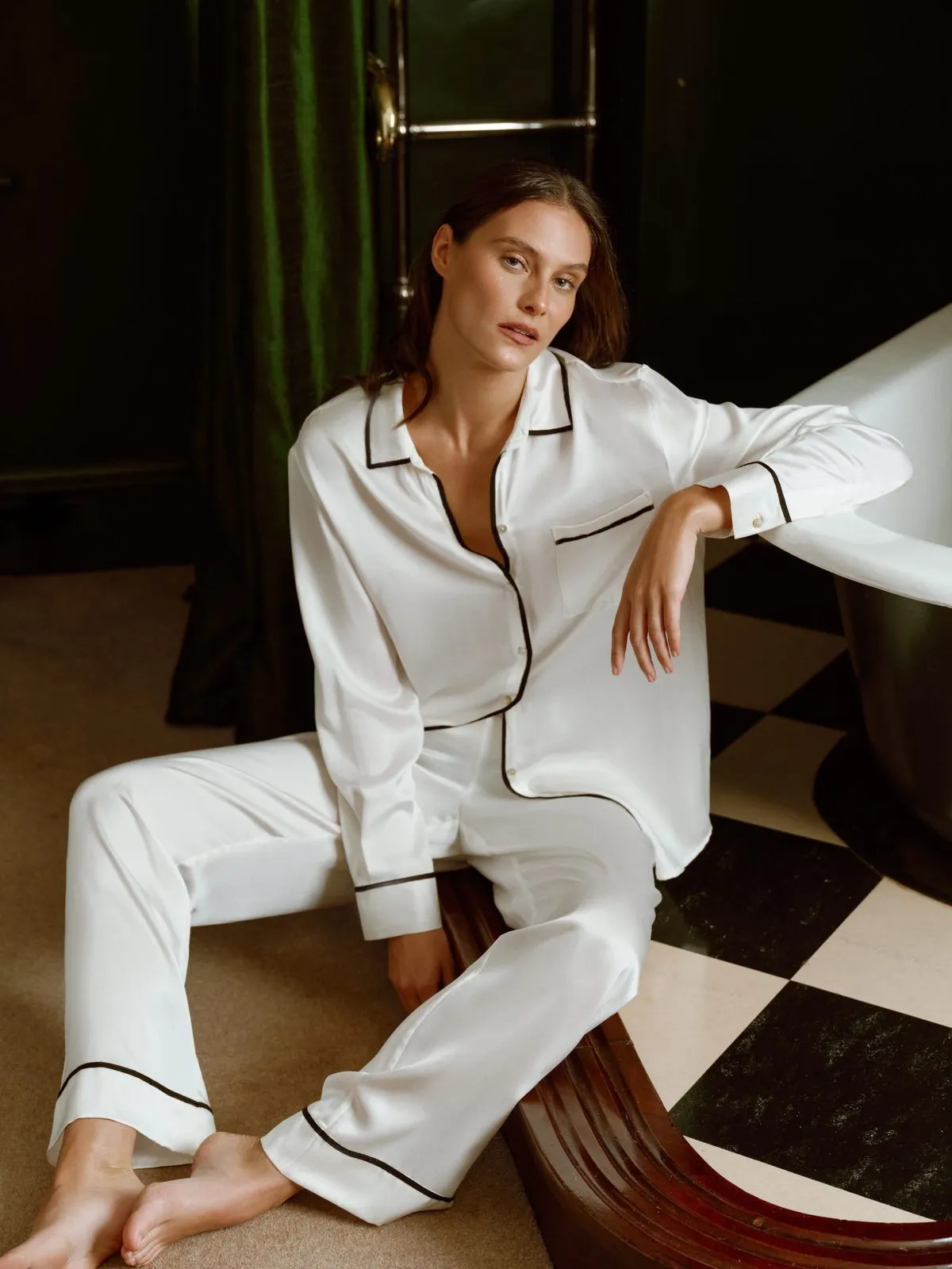 thiết kế pyjamas satin