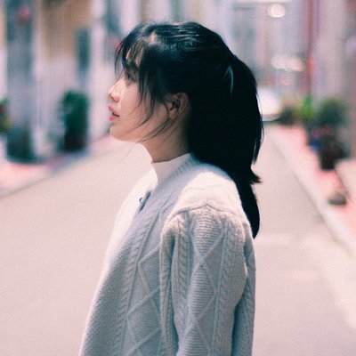 kiểu cảm xúc cô gái