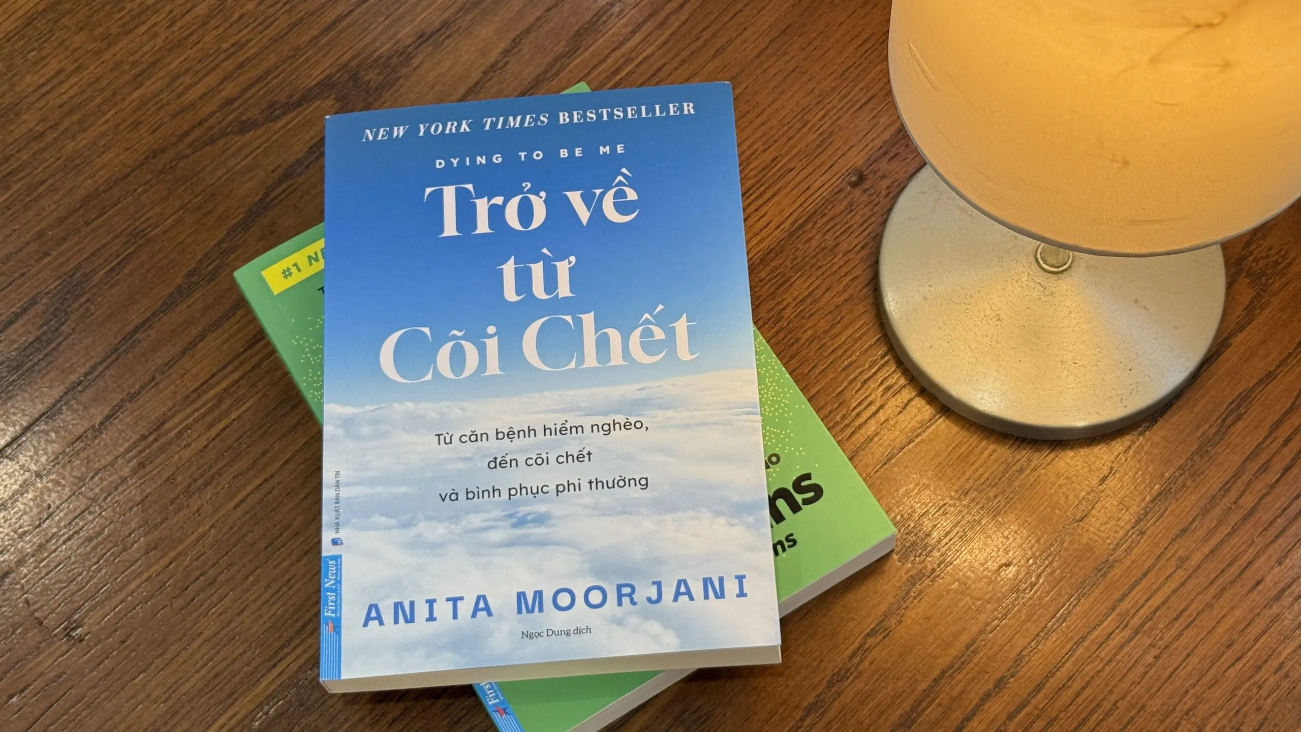 Sách Trở về từ cõi chết