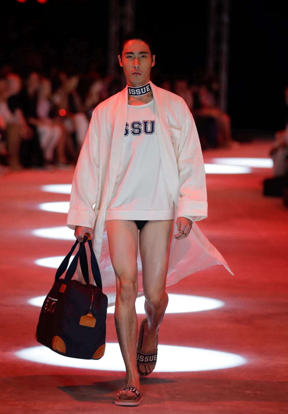 Tuần lễ Thời trang ELLE Thailand Xuân Hè 2016 ELLE VIETNAM