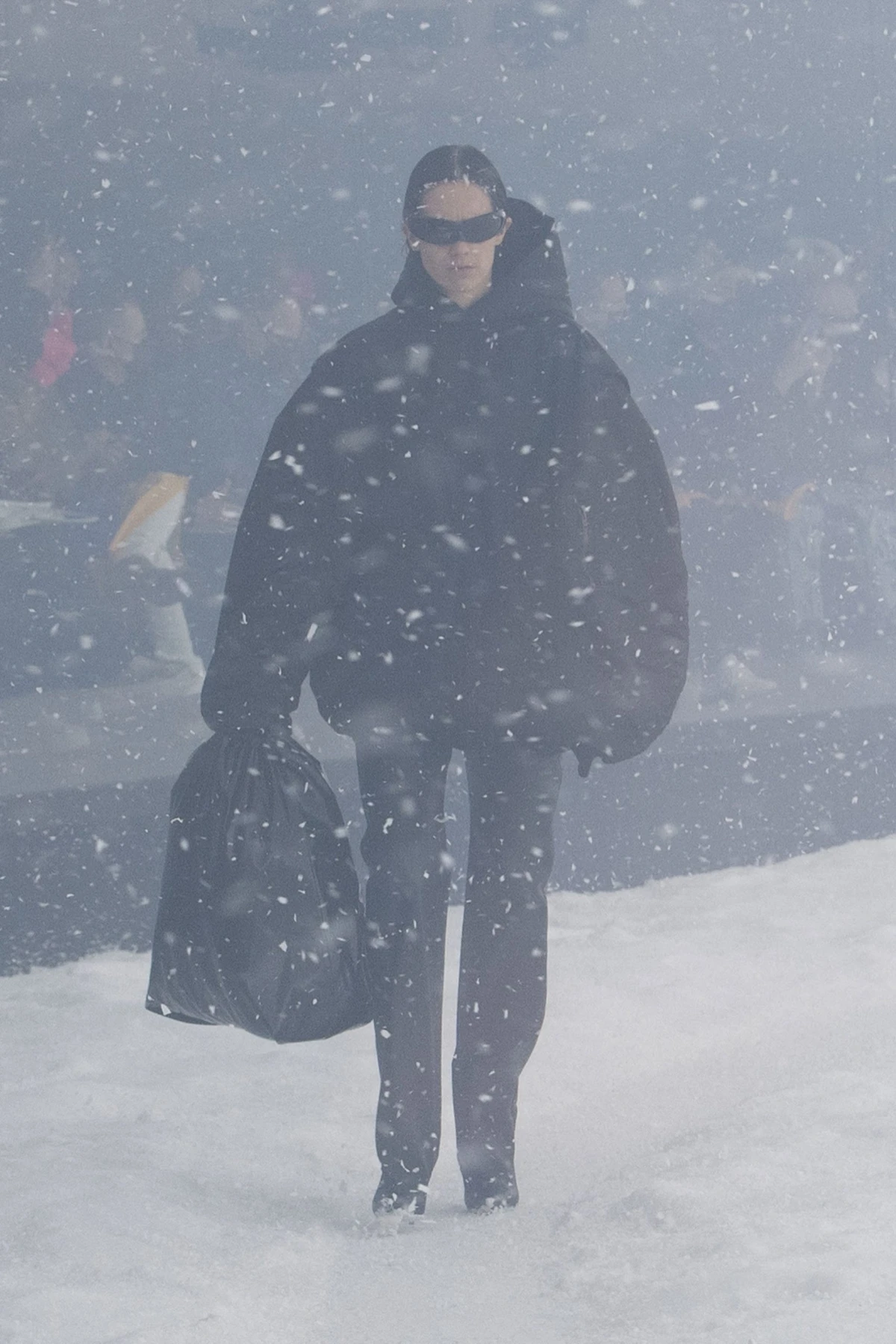 Balenciaga RTW Thu Đông 2022 look 43