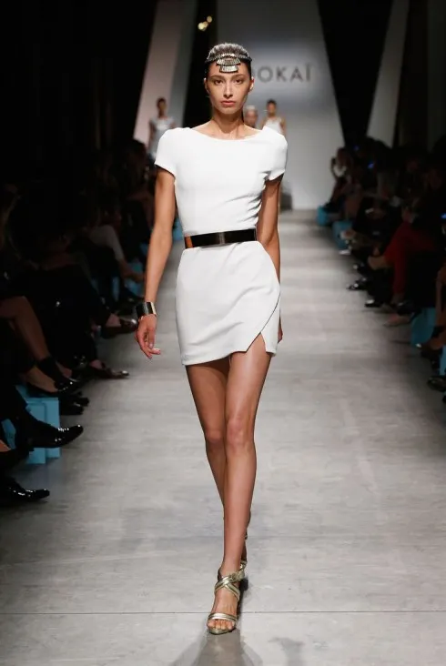 ngực quá khổ - elle 12 không nên <mark class=