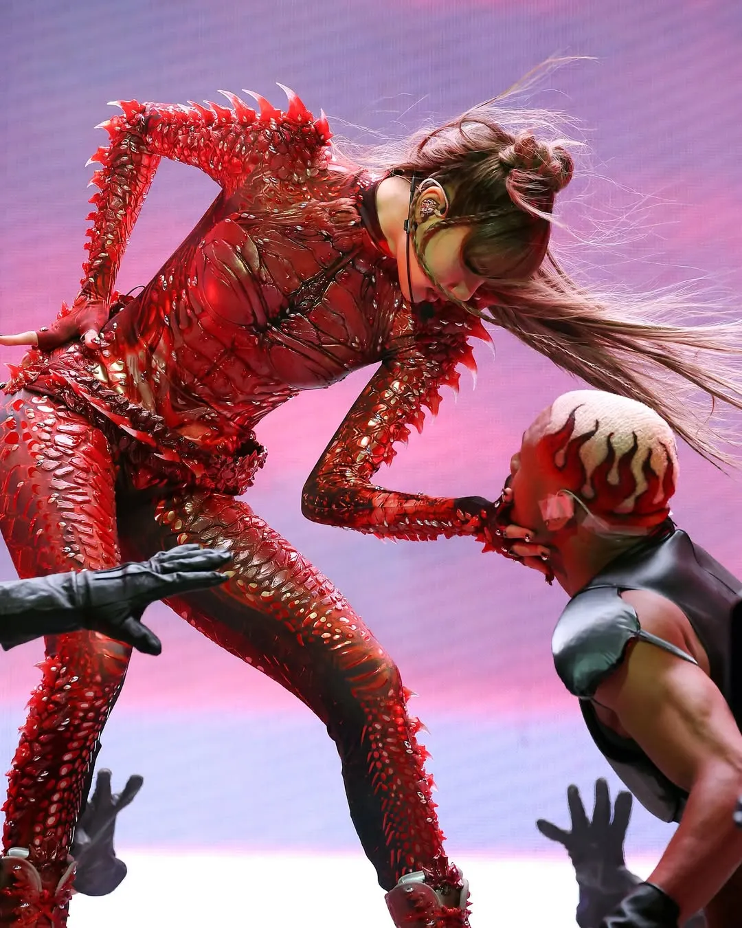 Lisa coachella 2025 tuần 2