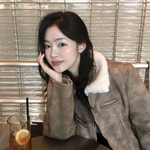 Người mẫu Hàn Quốc xinh đẹp tại mùa Đông