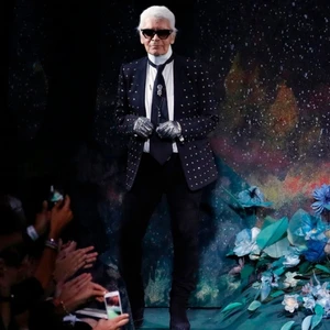 Huyền thoại thời trang Karl Lagerfeld qua đời ở tuổi 85