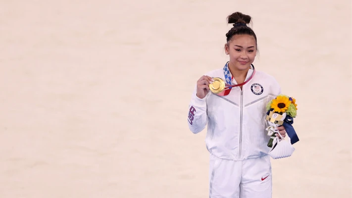 sunisa lee và huy chương vàng olympic