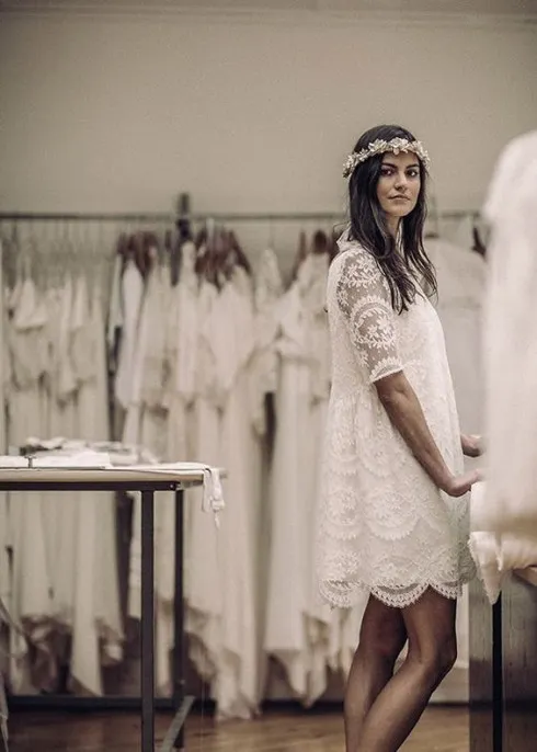 Gợi ý chọn váy cưới đẹp cho cô dâu có chiều cao khiêm tốn - ellevietnam 08