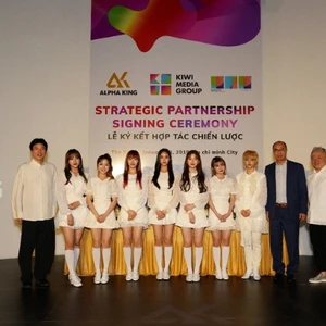 Alpha King ra mắt khu trưng bày không gian mẫu The Sense và giới thiệu đại sứ văn hóa Kim Hyung Suk 2