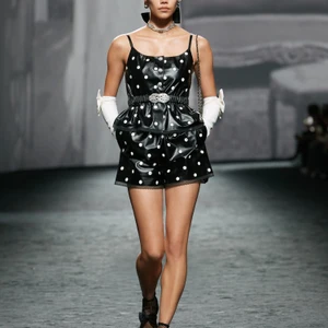 CHANEL Xuân Hè 2023 Ready to Wear look 11