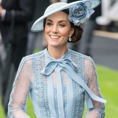 kate middleton phong cách điển hình nàng ma kết