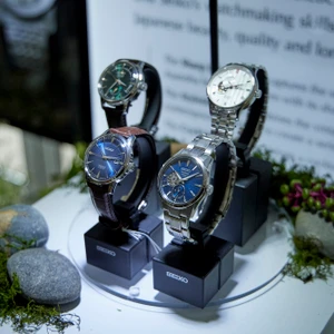 đồng hồ seiko