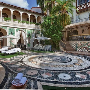 ELLE Việt Nam Dinh thự của thiên tài đoản mệnh Gianni Versace trở thành khách sạn cao cấp (1)