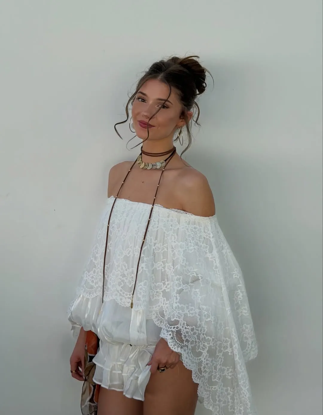 Áo tay bồng trễ vai