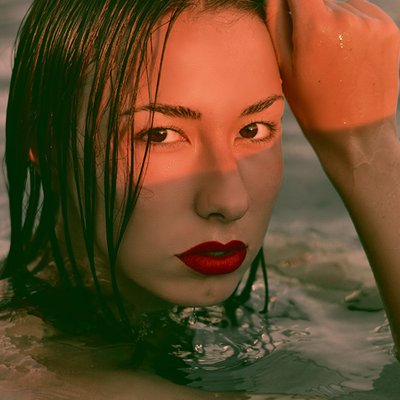 màu son đỏ cho ngày Hè