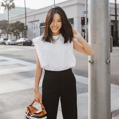 Biến hóa đa dạng với trang phục công sở