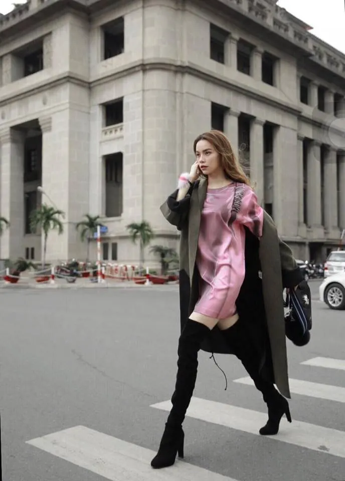 KHÁM PHÁ STUART WEITZMAN- THƯƠNG HIỆU GIÀY YÊU THÍCH NHẤT CỦA SIÊU MẪU GIGI HADID - ELLE VN