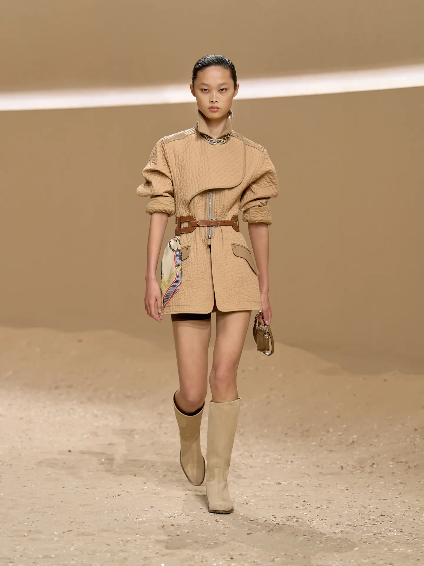 Sơ mi dáng dài Hermès