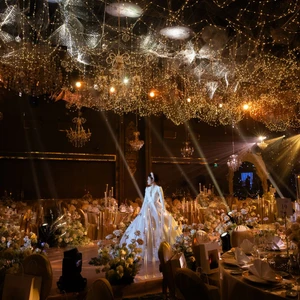 The Reverie Saigon giúp bạn có một hành trình rực rỡ nhất trong ngày cưới