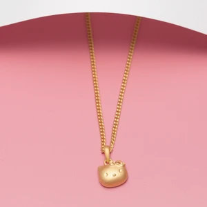 Trẻ trung và sành điệu cùng BST phiên bản giới hạn Hello Kitty từ Prima Gold