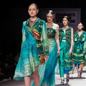 Triển lãm và trình diễn thời trang Tuần lễ Thời trang Tốt nghiệp 2017 