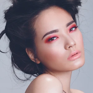 ellevn-trang-diem-diem-nhan-quyen-ru-2