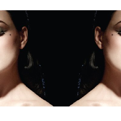 Bí quyết làm đẹp của "nữ hoàng thoát y" Dita Von Teese