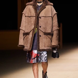 Coach Thu-Đông 2022 look 37
