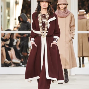 Bộ sưu tập Chanel Thu Đông 2016 ELLE VIETNAM