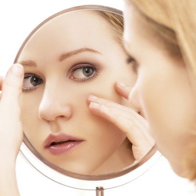 trị mụn đầu đen ở mũi ft