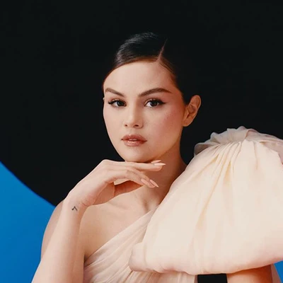 Bí quyết lưu giữ vẻ đẹp ngọt ngào từ Selena Gomez