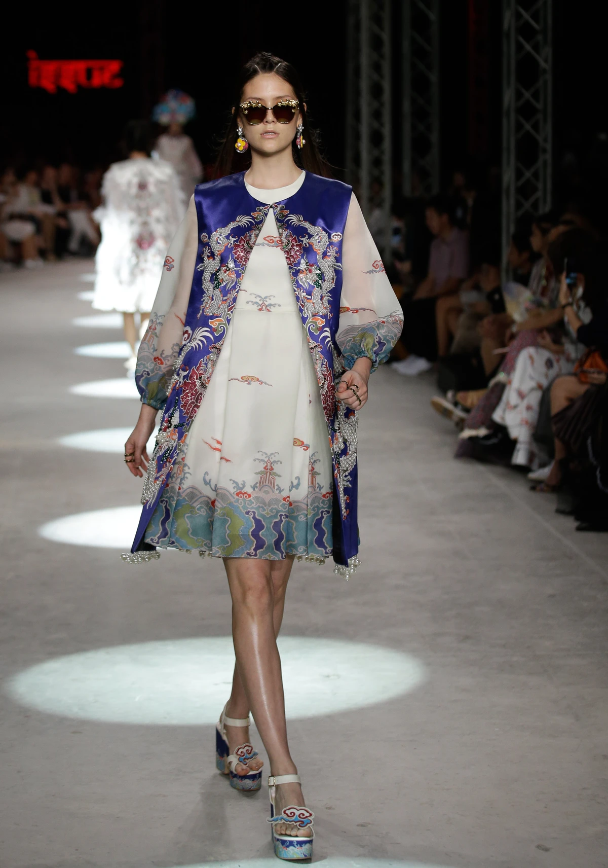 Tuần lễ Thời trang ELLE Thailand Xuân Hè 2016 ELLE VIETNAM