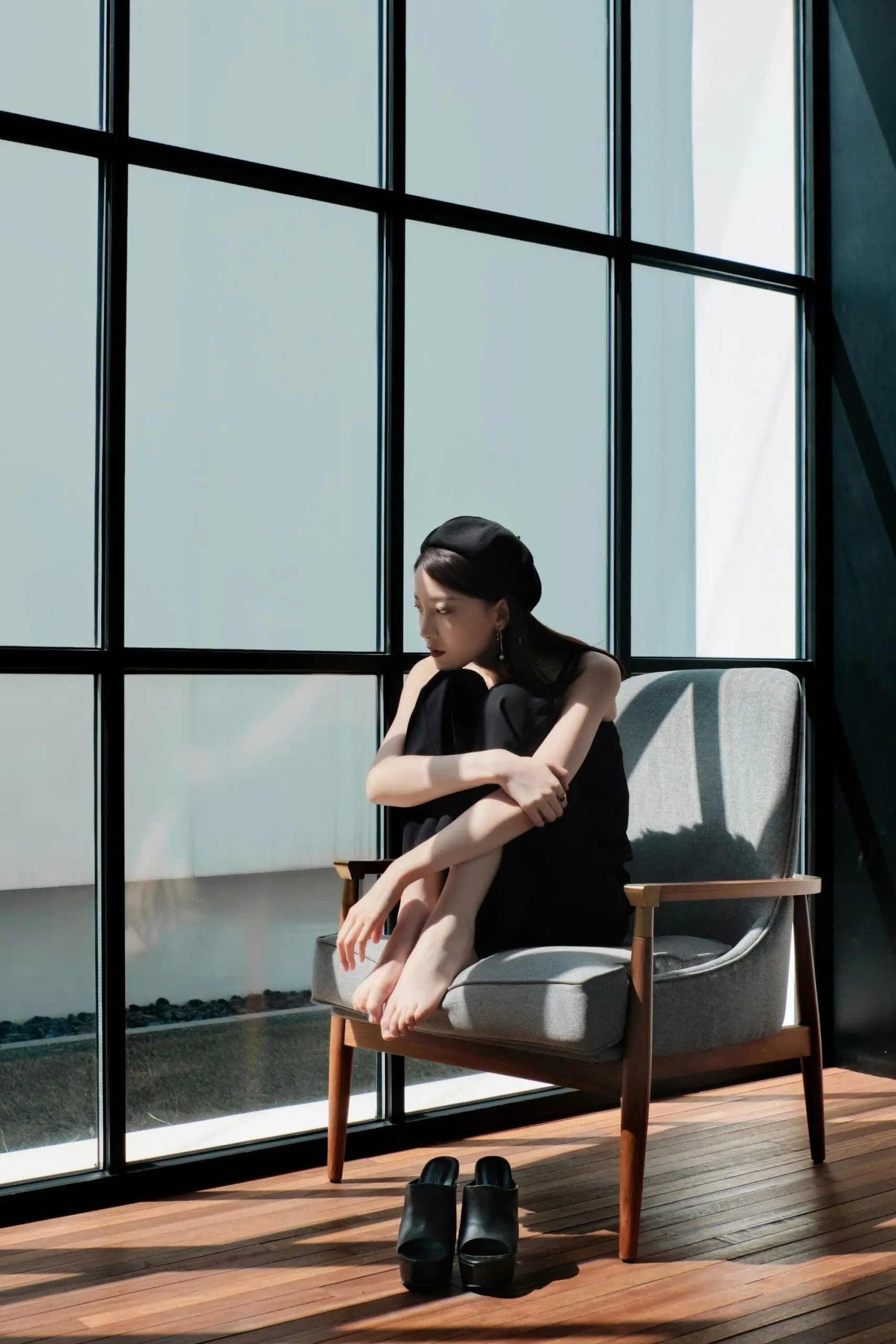 Tìm lại chính mình và ý nghĩa "hiện diện" giữa bộn bề cuộc sống.