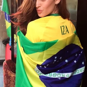 10 tài khoản Instagram trai xinh gái đẹp Brazil bạn nên follow